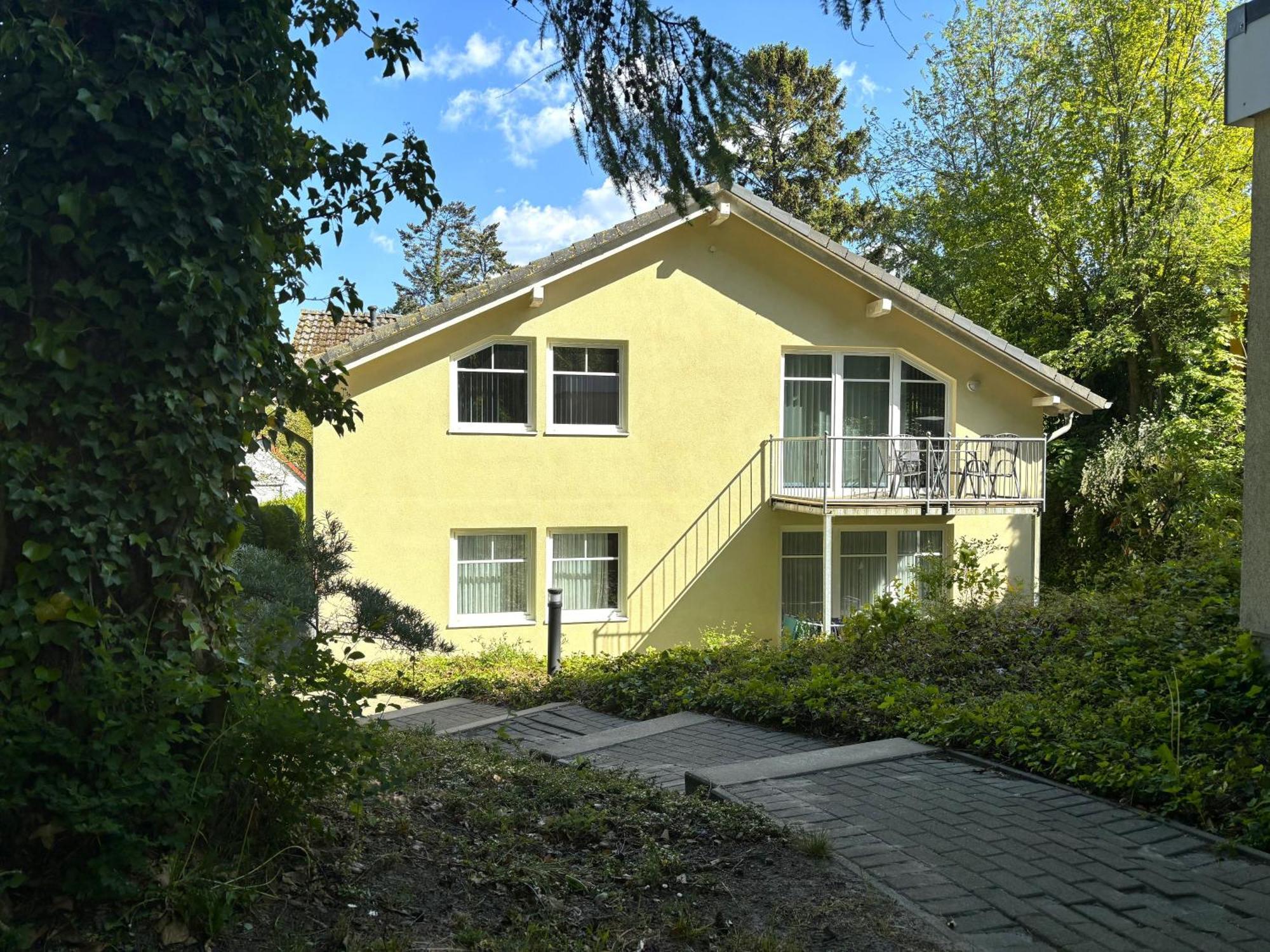 Haus Oie Idyll Mit Balkon 10 Minuten Zum Strand Zinnowitz Ngoại thất bức ảnh